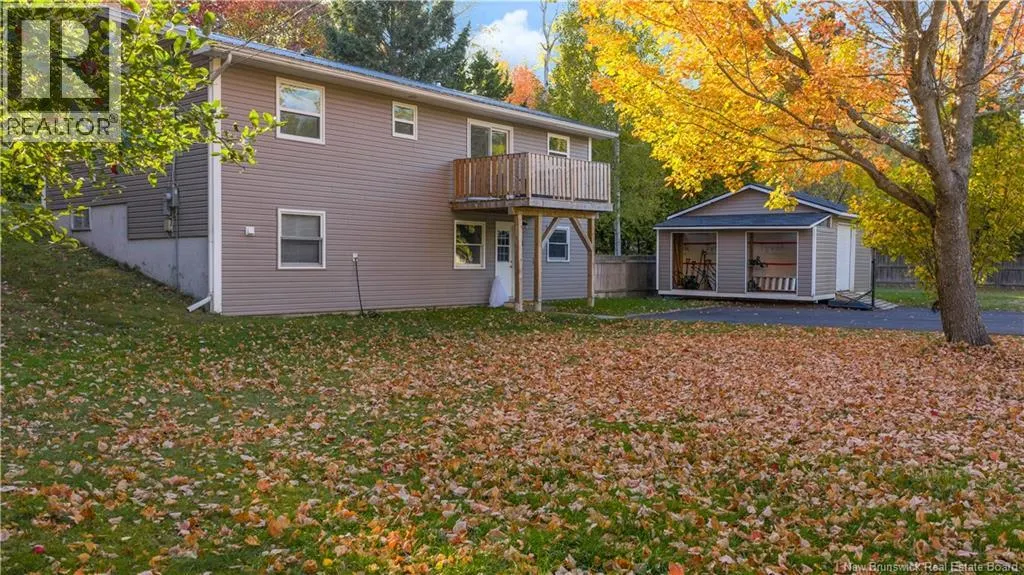 1 Woodridge Drive