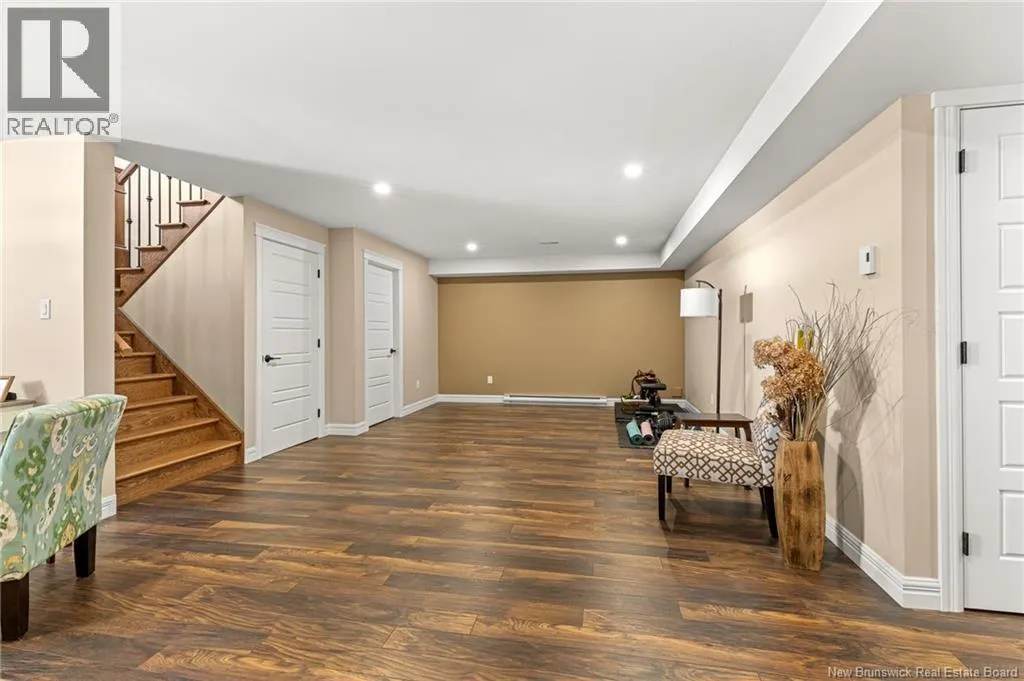 11 Rosebank Crescent