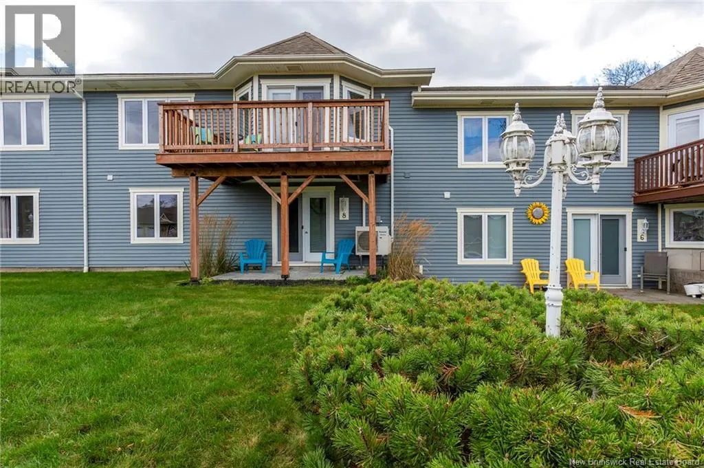 8 Merritt Hill Road