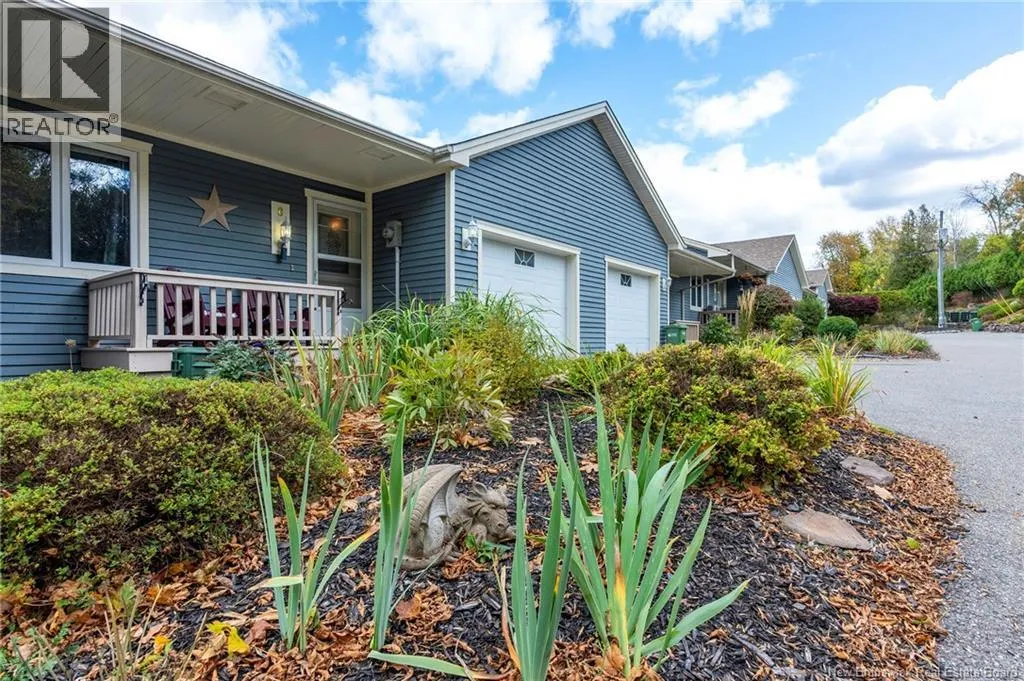 8 Merritt Hill Road