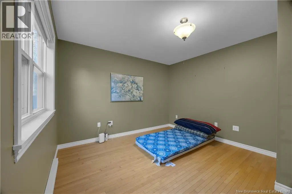 119 Birch Crescent