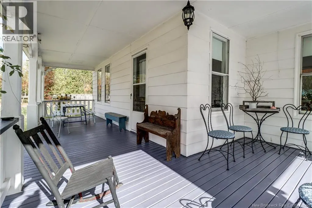 136 Lilloett Drive