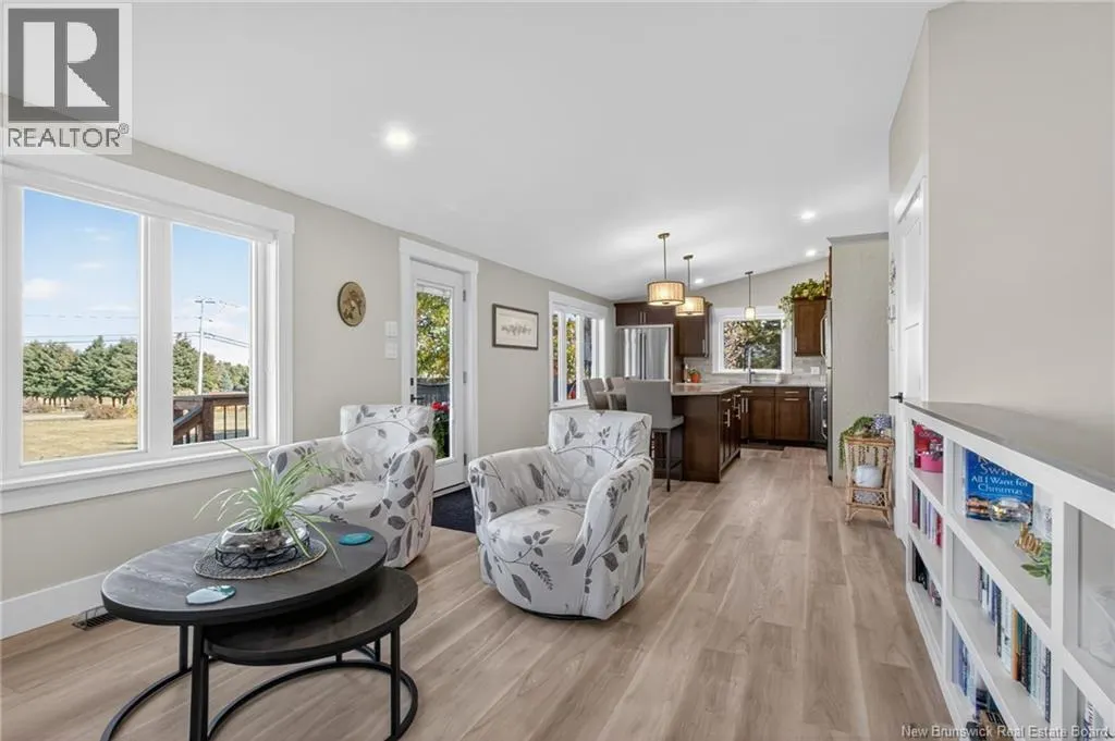 43 Rive Sud Road