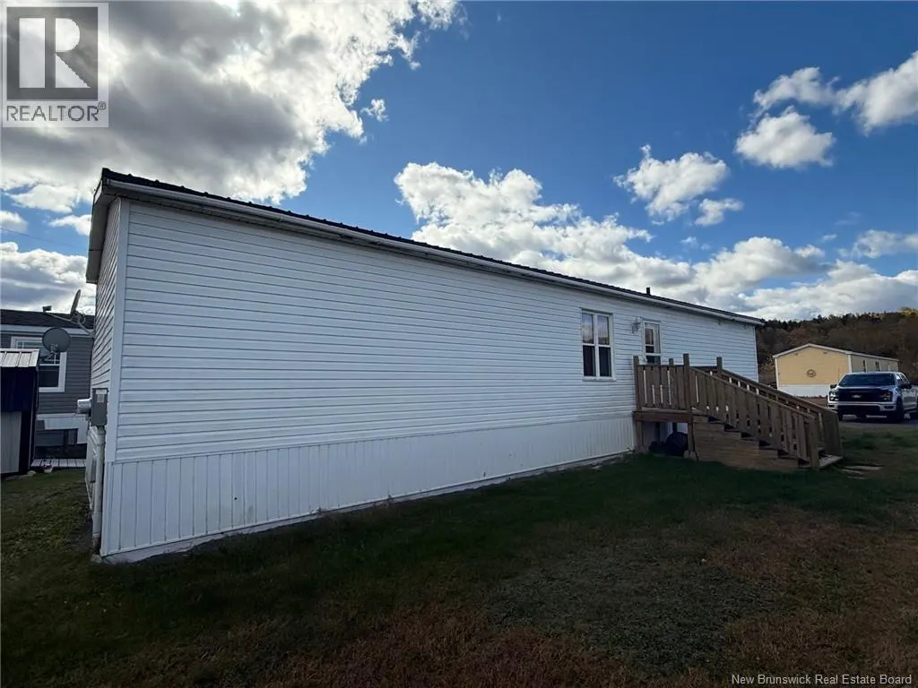 15 Ivory Court