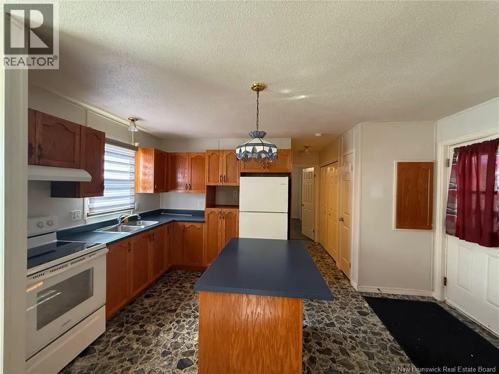 15 Ivory Court