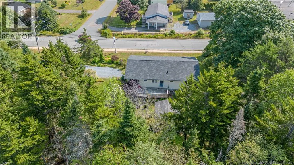 275 Lakeview Drive