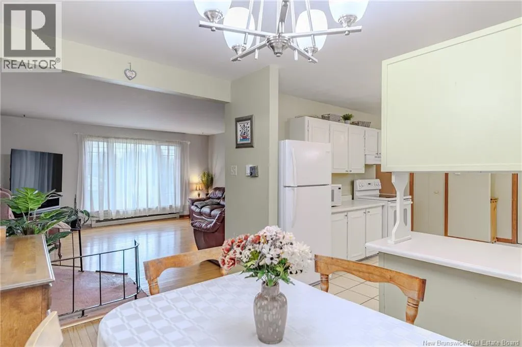 275 Lakeview Drive