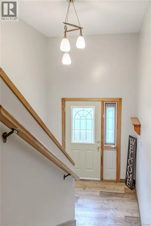 275 Lakeview Drive