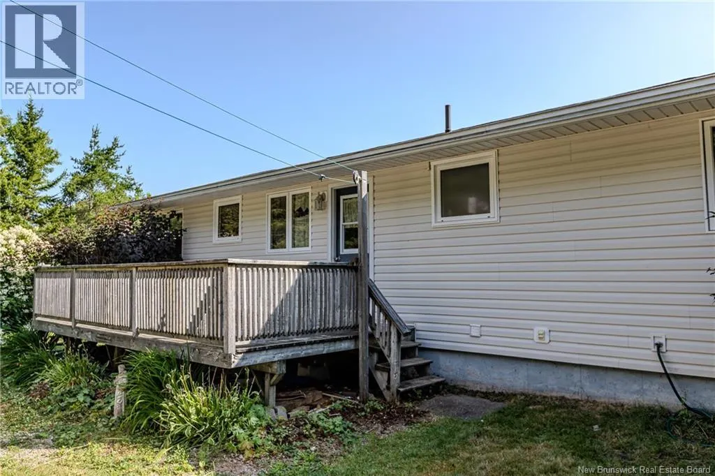 275 Lakeview Drive