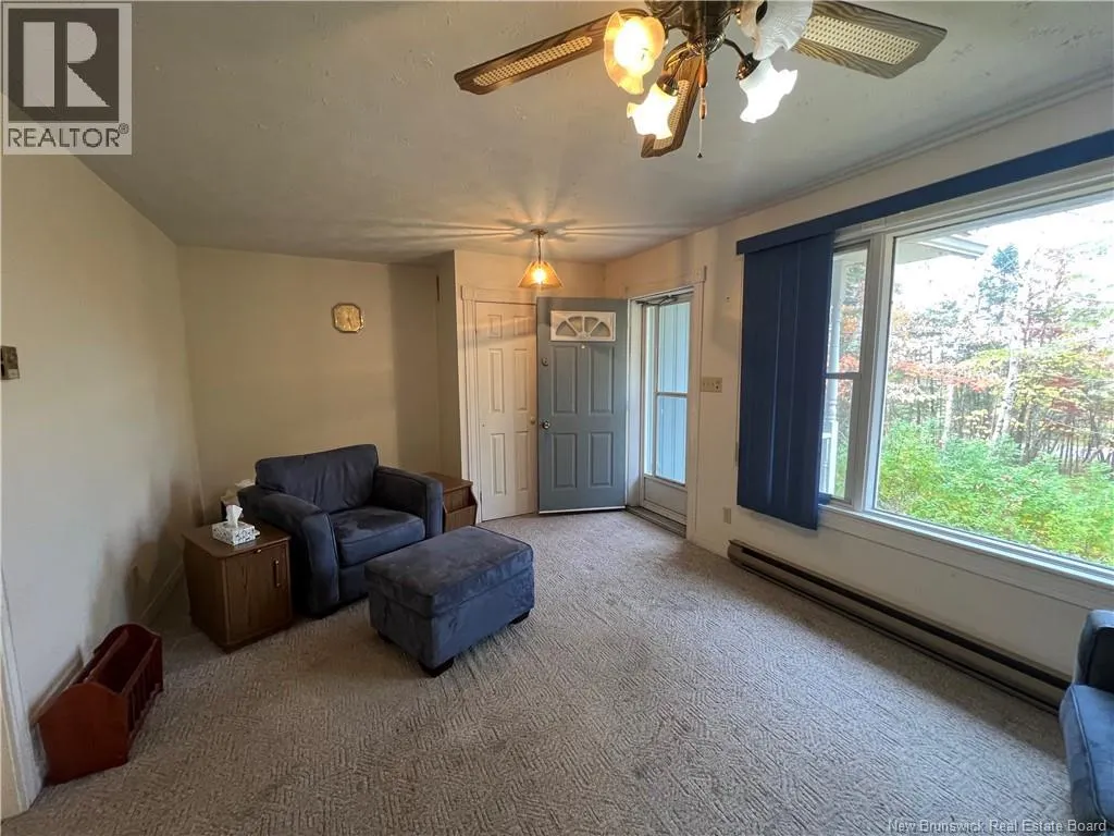9 Crestline Drive