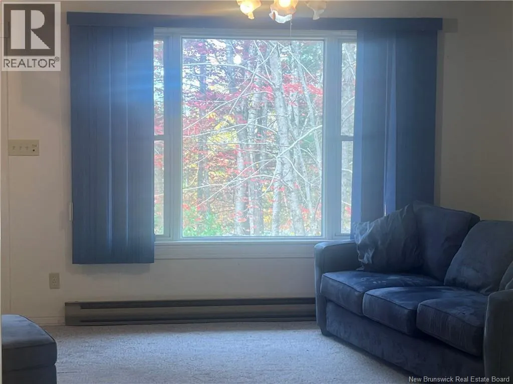 9 Crestline Drive