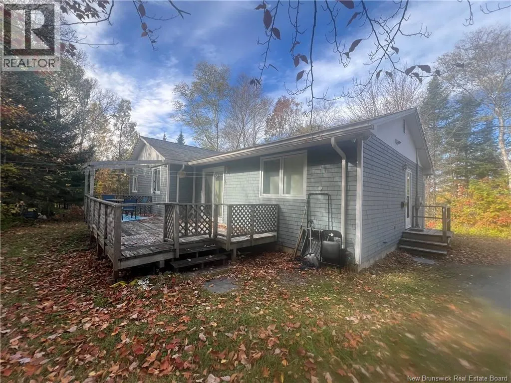 9 Crestline Drive