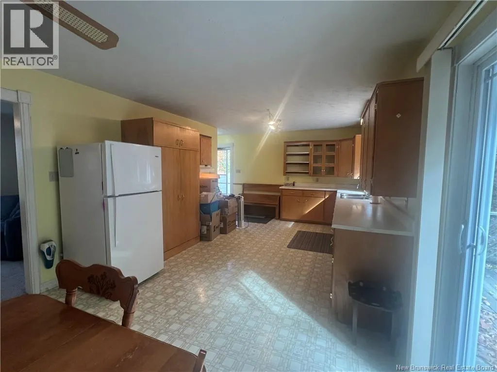 9 Crestline Drive