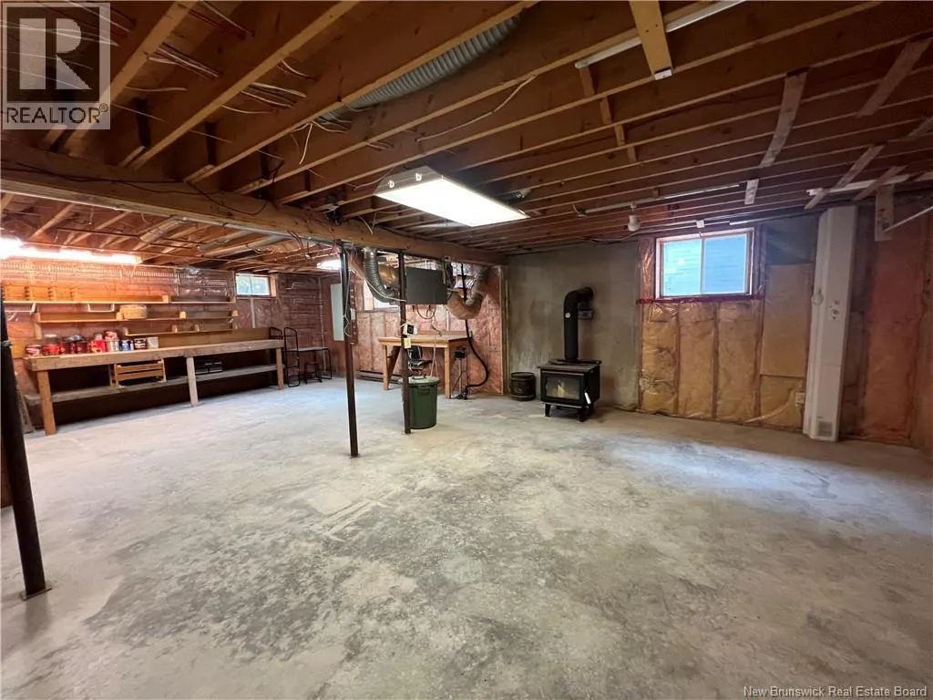 9 Crestline Drive