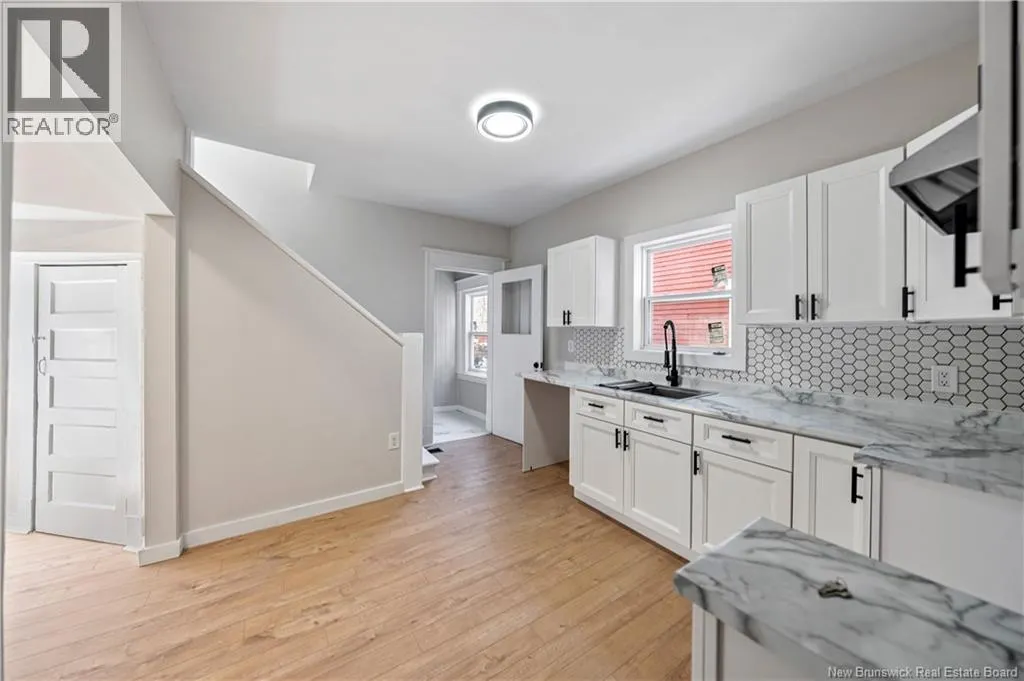 18 Cornell Street