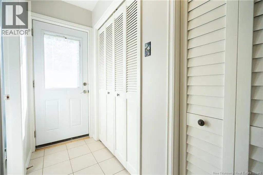 14 Longwood Drive