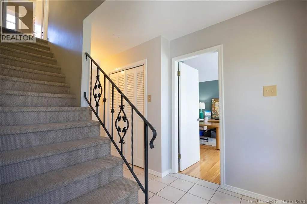 14 Longwood Drive