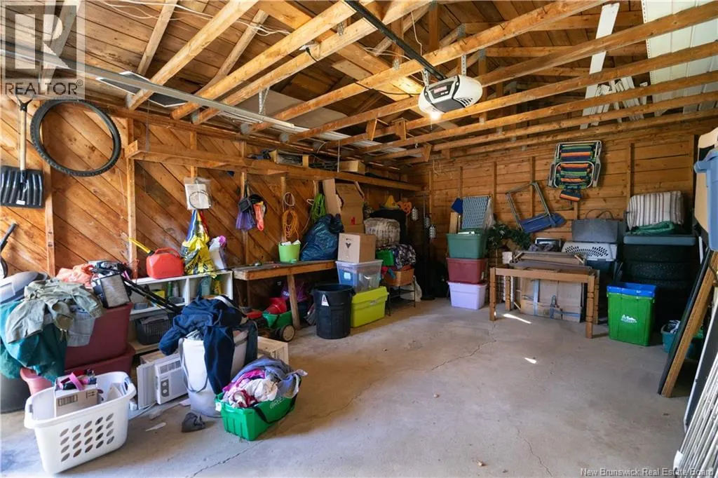 14 Longwood Drive