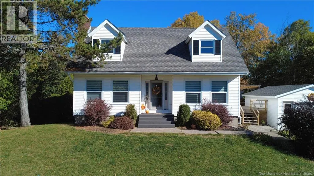 14 Longwood Drive