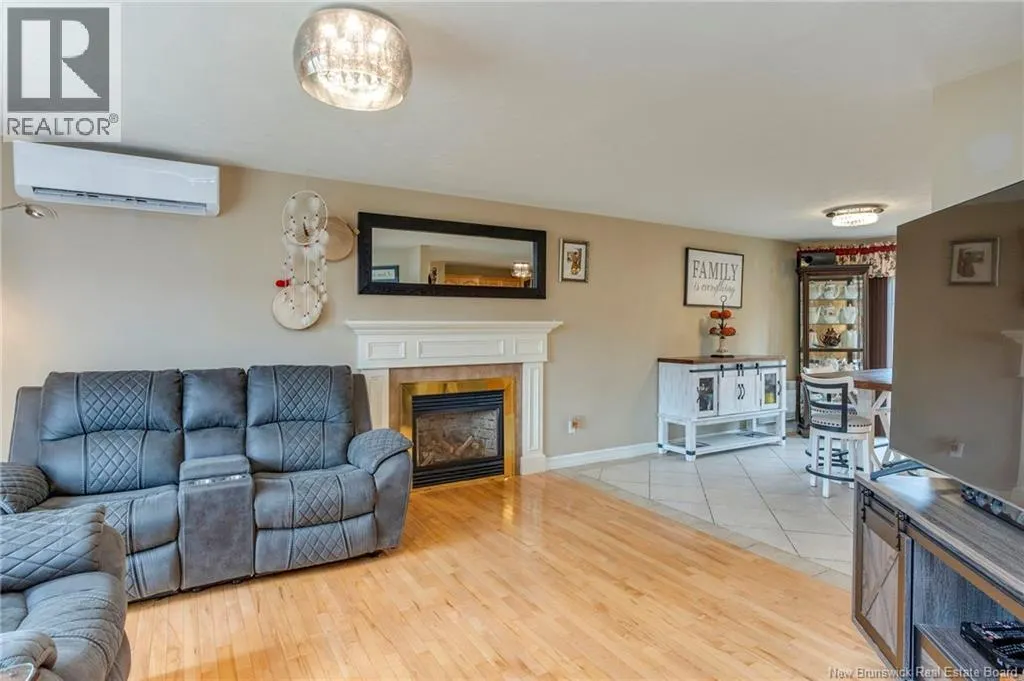 86 Murielle Crescent