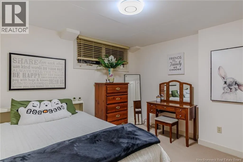 75 Crown Hill Crescent
