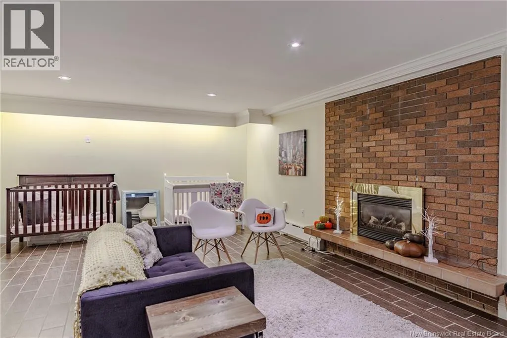 75 Crown Hill Crescent