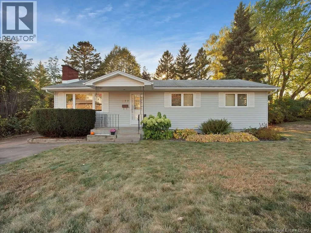 577 Beausoleil Street