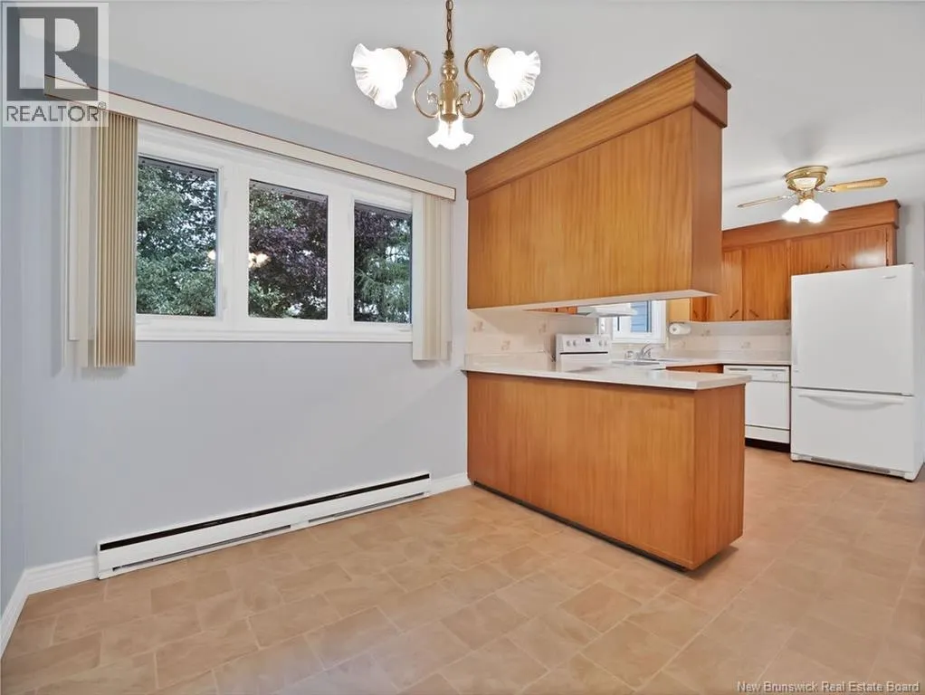 577 Beausoleil Street