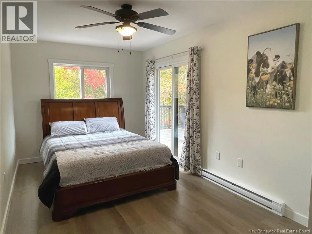 10 Campbell Lane