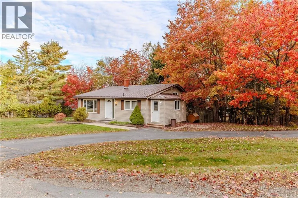 57 Iona Avenue