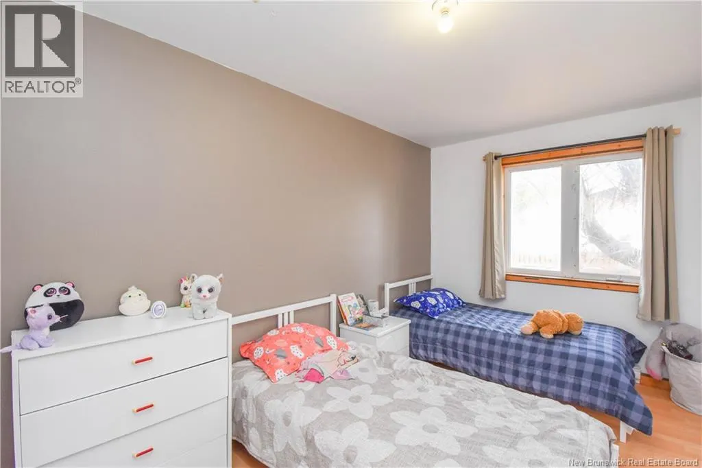 373 rue Coughlan Street