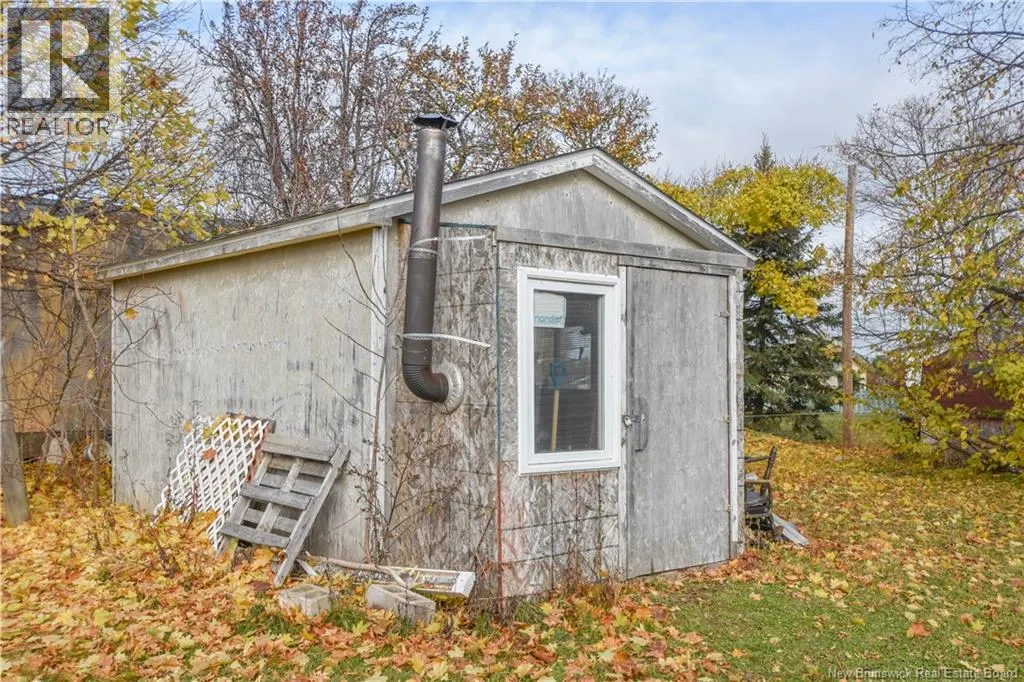 373 rue Coughlan Street