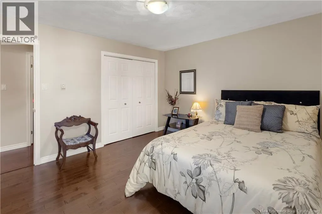 6 Spruce Garden Court