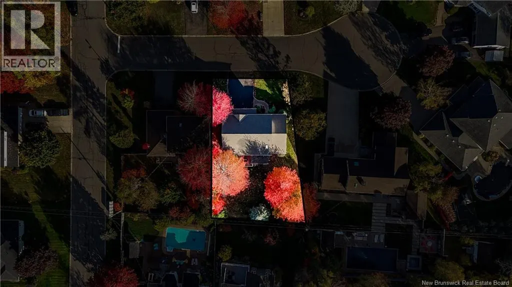 6 Spruce Garden Court