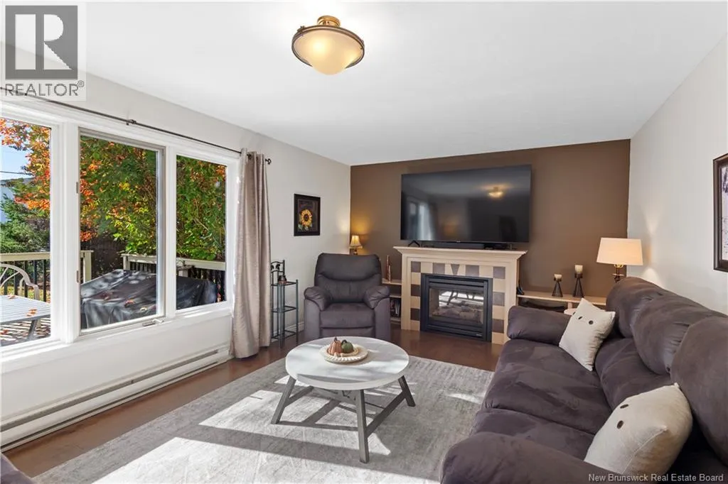 6 Spruce Garden Court