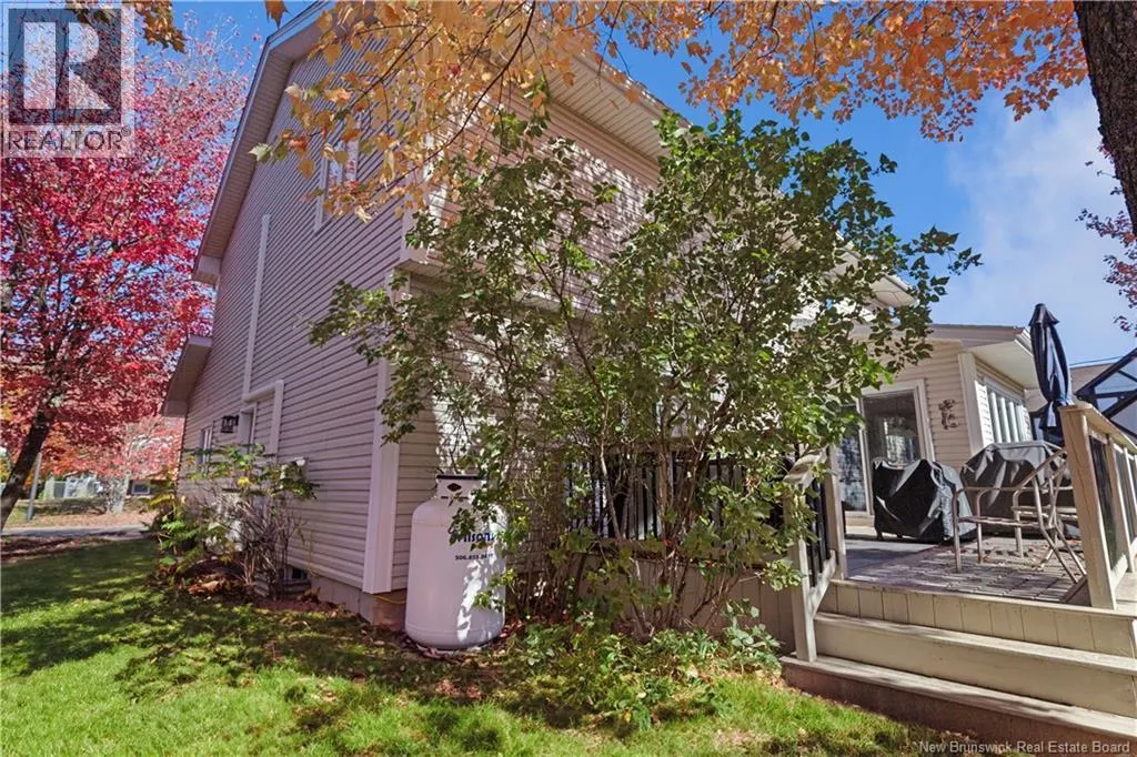6 Spruce Garden Court