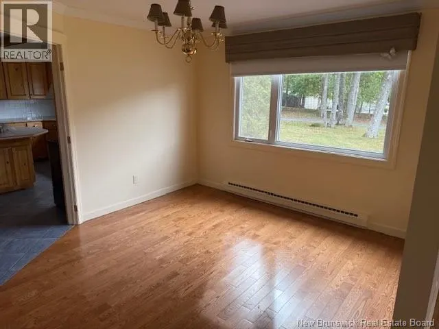 8 Troop Street