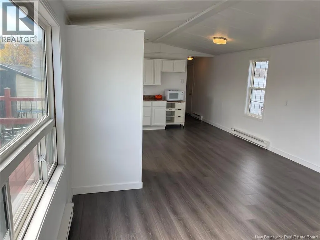 28 Morland Avenue