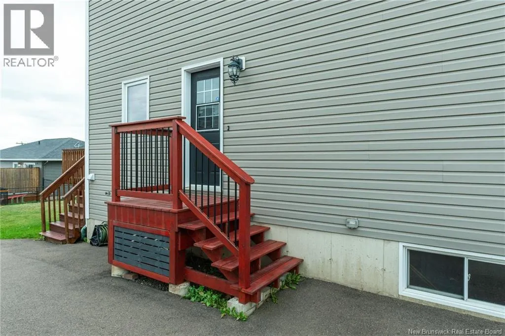88 Stillwater Drive