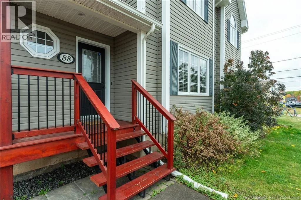 88 Stillwater Drive