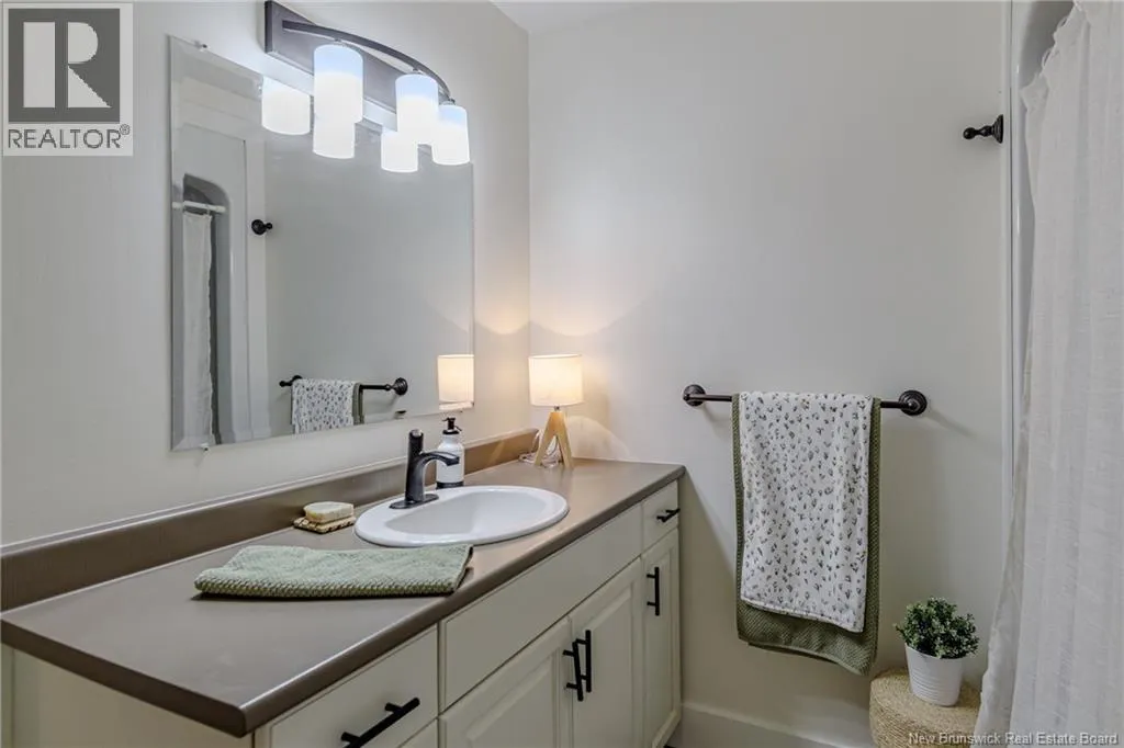130 Arlington Crescent Unit# 15