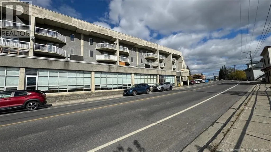 127-165 St-Francois Street
