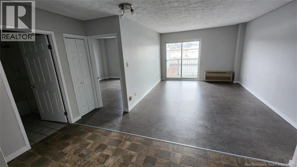 127-165 St-Francois Street