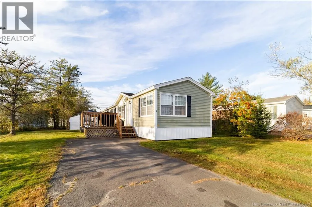 6 Northrup Crescent