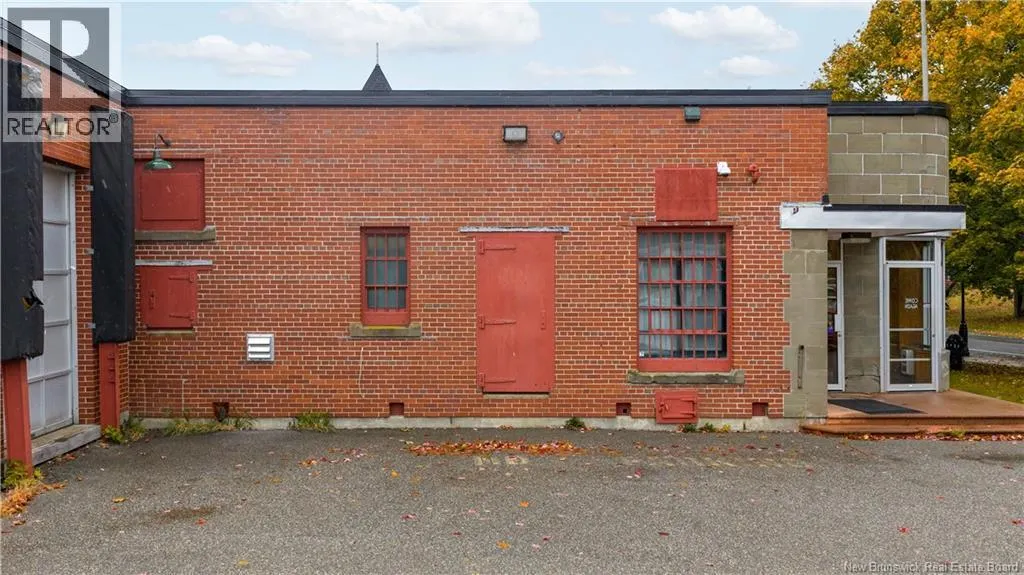 49 Main Street