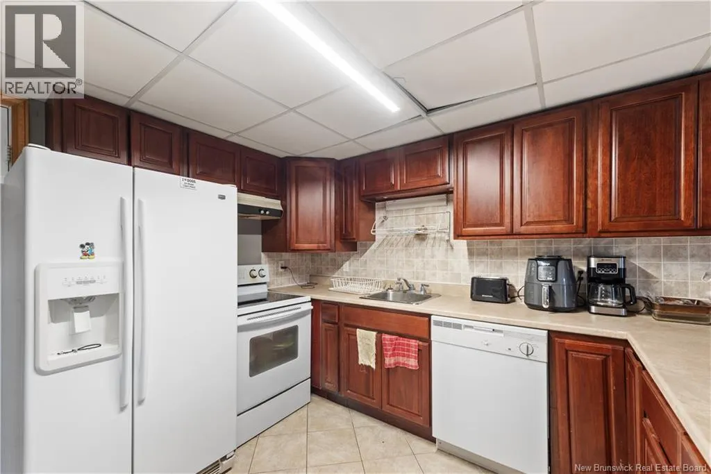 228 Old Shediac