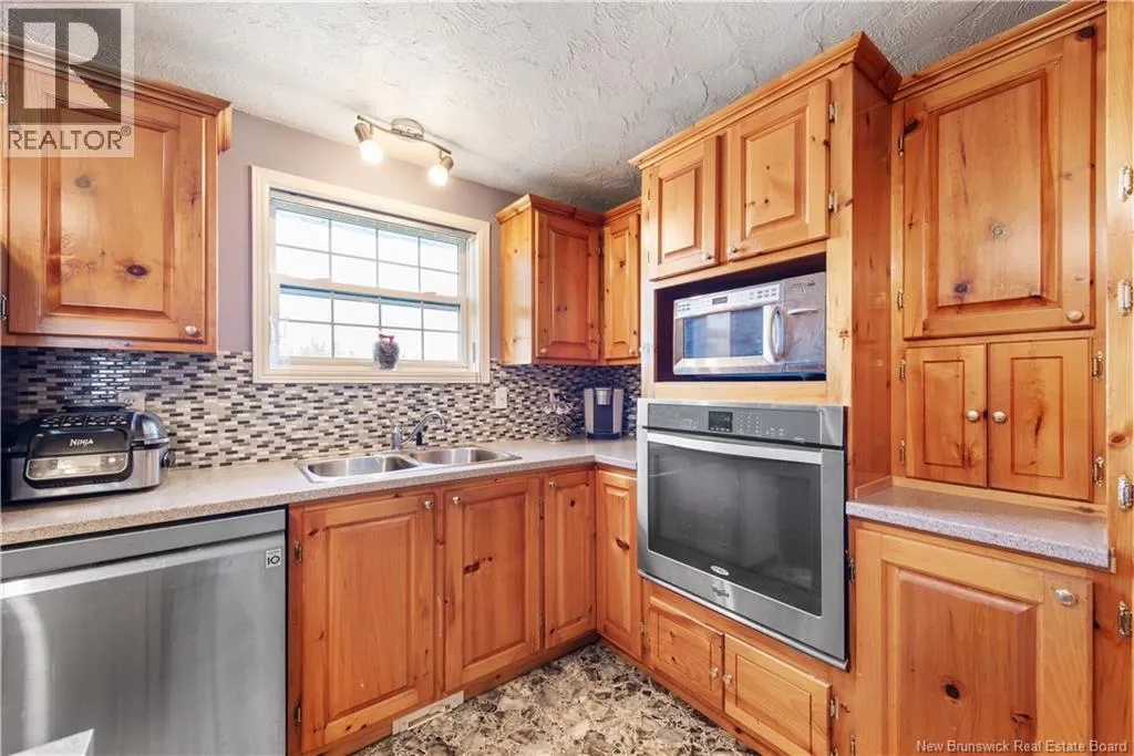 228 Old Shediac