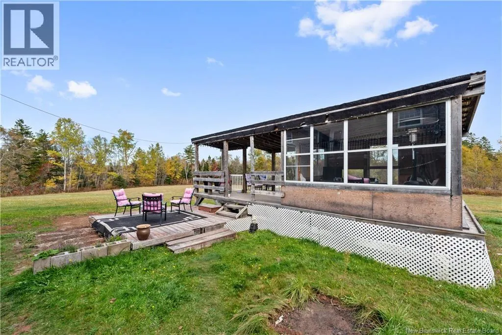 228 Old Shediac