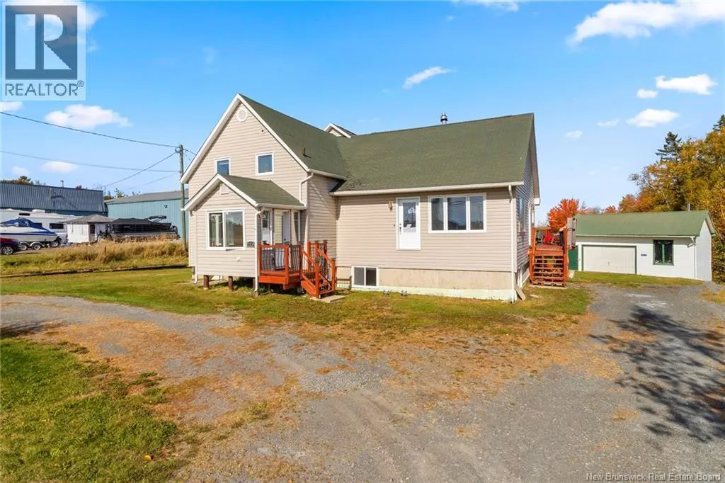 2535 Route 102