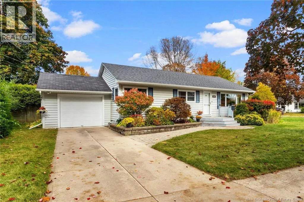 195 Inglewood Drive